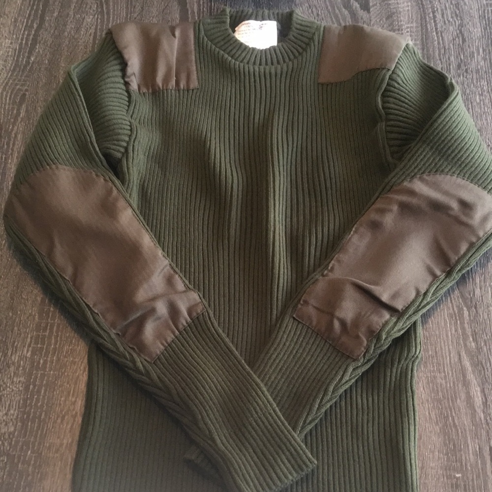 COMMANDO SWEATER